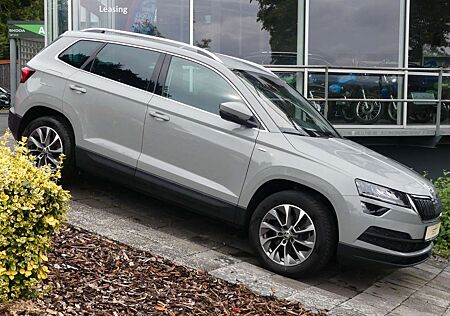 Skoda Karoq Clever 4x4, LED, AHK, Navi, 2ZKlima