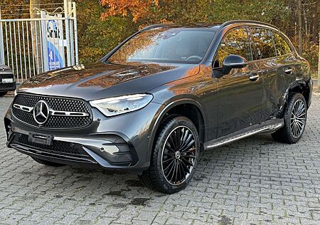 Mercedes-Benz GLC 300 4M AMG*AHK*Premium+*PANO*ABC*Head-Up*360