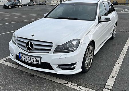 Mercedes-Benz C 300 4Matic AMG-Paket