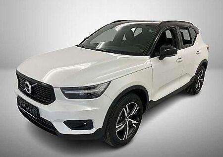 Volvo XC 40 XC40 D3 R-Design Geartronic*AHK*Pano*Kamera*Memo