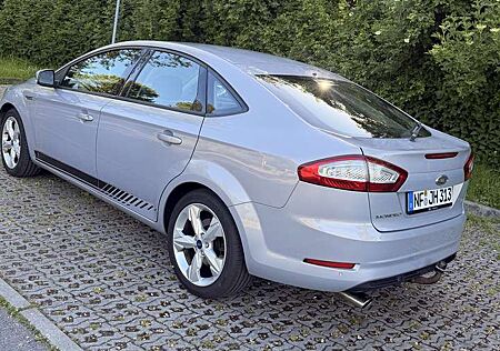 Ford Mondeo 2.0 Titanium