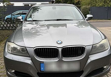 BMW 318i 318 Aut. Edition Lifestyle