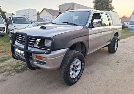 Mitsubishi Pajero Sport 2.5 TD+ Intense
