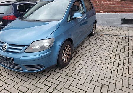 VW Golf Volkswagen 1.6 FSI Automatik Comfortline
