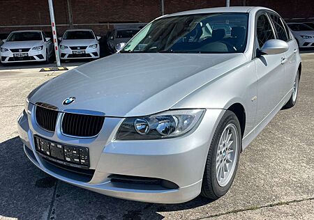 BMW 320i 320