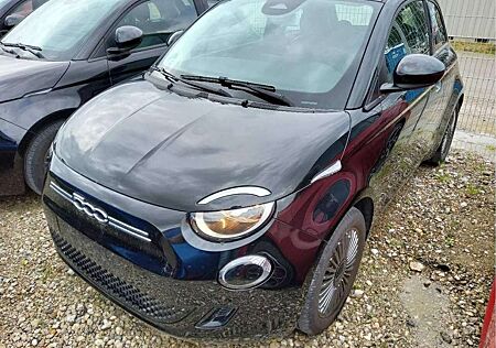 Fiat 500E Icon NAV+TEMP+PDC+CARPLAY+SPUR.ASS+AMBIENTE