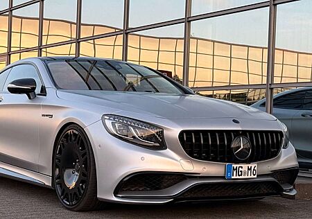 Mercedes-Benz S 63 AMG S -Klasse Coupe 4Matic Edition 1 Kamera