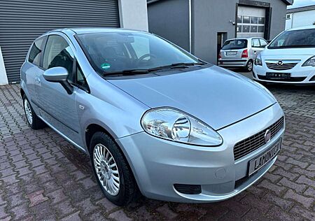 Fiat Grande Punto 1.4*Klima*Parkhilfe*Scheckheft*