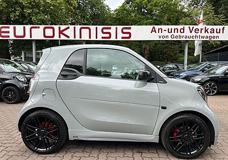 Smart ForTwo BRABUS Xcl DCT*LEDER*NAV*JBL*KAM*117PS