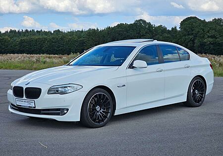 BMW 525 d Automatik BI-Xenon Schiebedach