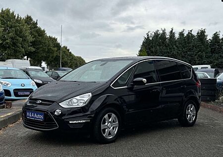 Ford S-Max Titanium