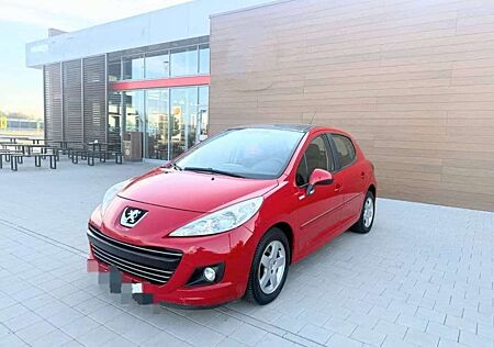 Peugeot 207 1.4e 16v 90ch Urban