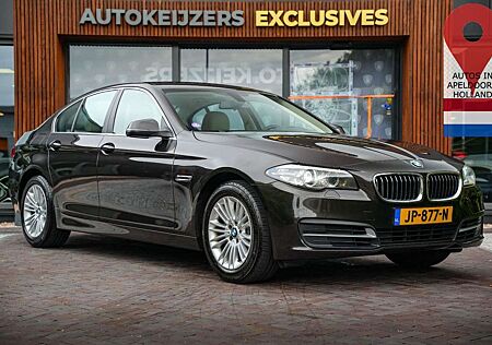 BMW 520i 520 5-serie Business leder navi PDC Stoelve
