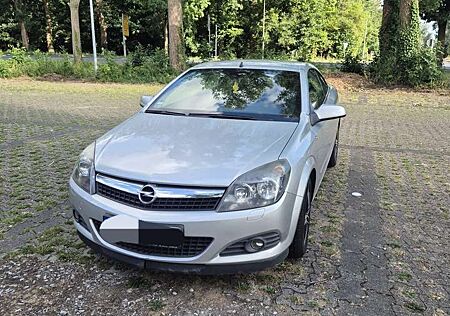 Opel Astra Twin Top 1.8 Edition