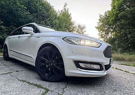 Ford Mondeo Turnier 2.0 TDCi PowerShift-Aut. Allrad Vignale