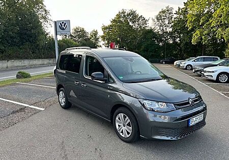 VW Caddy Volkswagen 1.5 TSI DSG Navi + APP-Connect Sitzheizung