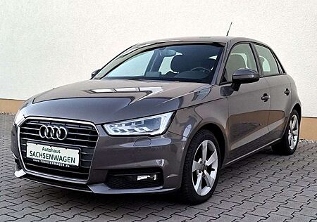 Audi A1 Sportback sport*NAVI*BiXenon*SiHzg*ALU*KLIMAUT*PDC