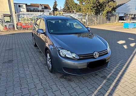 VW Golf Variant Volkswagen 1.6 TDI DPF BlueMotion Technology Trendline