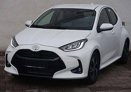 Toyota Yaris Hybrid 116 1.5 VVT-i Business Edition1,99%