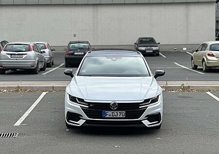 VW Arteon Volkswagen 2.0 TDI DSG R-Line * PANO * DYNAUDIO *