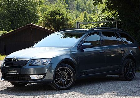Skoda Octavia 2.0 TDI Combi Ambition 4x4/AHK/NAVI/SHZ/