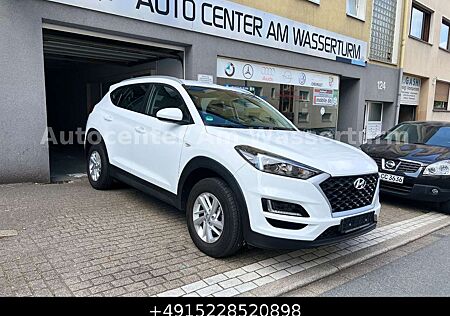 Hyundai Tucson 1.6 Select 2WD 1.Hand|Kamera|App|WLAN