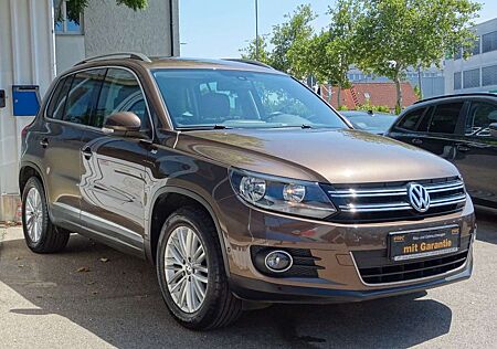 VW Tiguan Volkswagen 1.4 TSI DSG CUP Sport & Style 17" AHK PDC