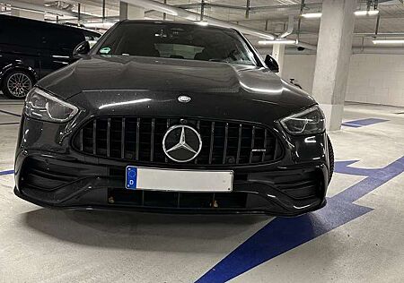 Mercedes-Benz C 180 (AMG Line)