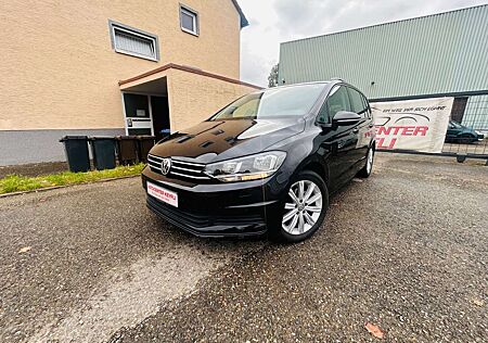 VW Touran Volkswagen *PANORAMA*NAVI*KAMERA*7-SITZER