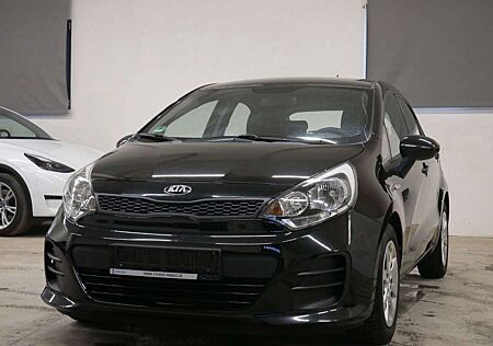 Kia Rio USB BLUETOOTH KLIMA F-SPRECH AUX