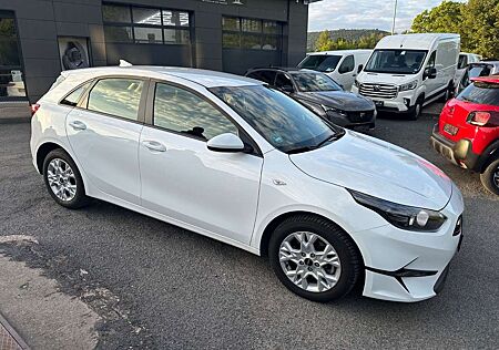 Kia Others Ceed Edition 7,Kamera+DAB+SHZ+LHZ+TEMPOMAT+ALU