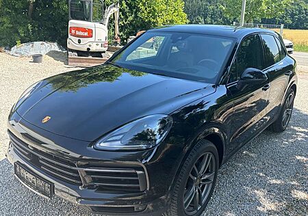 Porsche Cayenne Platinum Edition Approved 04/27
