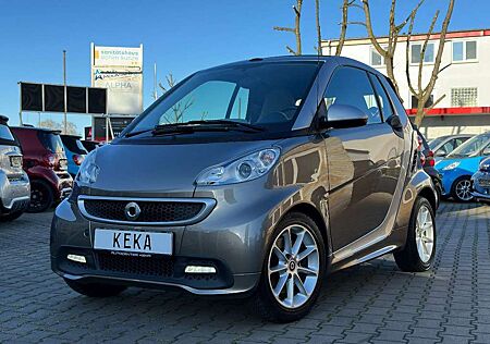 Smart ForTwo Cabrio Aut. WARM GREY EDITION SERVO! NAVI! 1.HD!