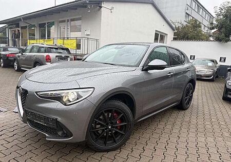 Alfa Romeo Stelvio Super Q4*4x4*AHK*Pano*Leder*Bi-Xenon*el.Sitz*Sound