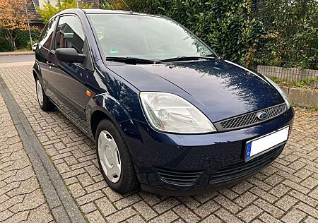 Ford Fiesta 1.3 aus 1. Hand Klima Allwetterreifen TÜV 12/2026