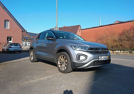 VW T-Roc Volkswagen 1.5 TSI OPF DSG Style *AHK*NAVI*DSG*LED