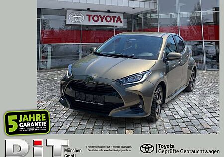 Toyota Yaris 1.5 D Team Deutschland FLA ACC SpurH LM