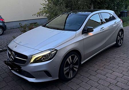 Mercedes-Benz A 180 gebraucht kaufen Mercedes-Benz A 180 d 7G DCT