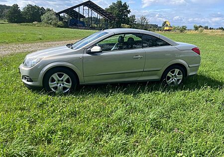 Opel Astra Twin Top 1.8 Cosmo