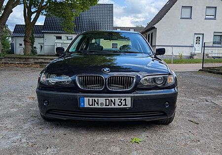 BMW 320i 320