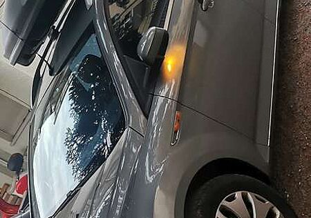 Ford Mondeo Turnier 2.0 TDCi Aut. Titanium