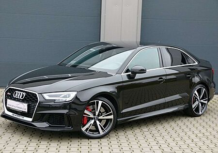 Audi RS3 Lim. quattro Virtual Matrix ACC B&O Leder