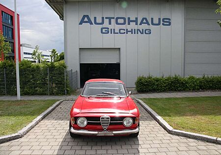 Alfa Romeo GT Bertone 1300 Junior 2,0 Kantenhaube GTA-Optik