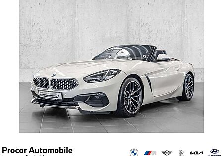 BMW Z4 sDrive20i A ACC NAVI LED Sound Syst. PDC V+H