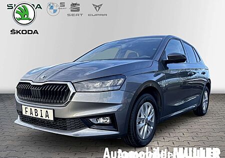 Skoda Fabia Selection 1,0 TSI LED Sperrdiff. Apple CarPlay And