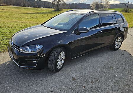 VW Golf Variant Volkswagen 1.4 TSI BlueMotion Technology DSG Lounge