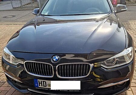 BMW 320d 320 Touring Aut. Luxury Line