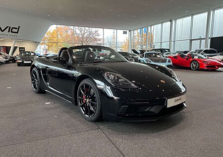 Porsche Boxster GTS 4.0*Lenkrad heizbar*BOSE*Rückfahrkam