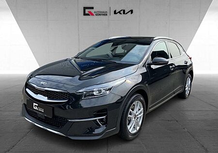Kia XCeed Xdition 1.5 T-GDI Glasdach Kamera SitzHzg.