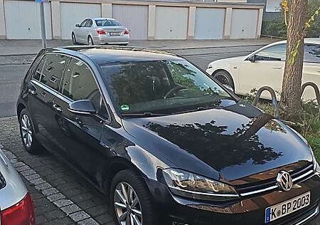 VW Golf Volkswagen 1.2 TSI BlueMotion Technology Lounge